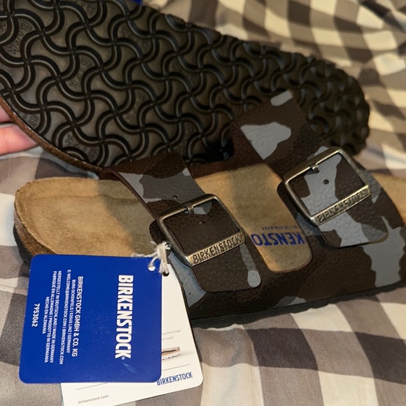 Birkenstock Men's Camouflage Sandals - Picture 4 of 6